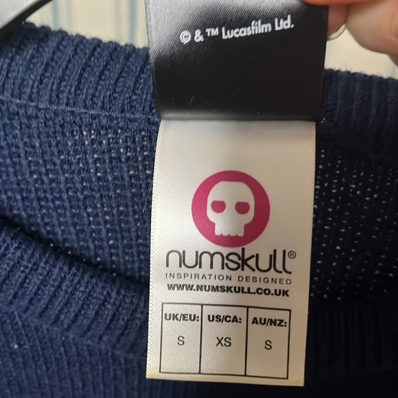 Star Wars Numbskull Made In England PTP 19” Length 26” Pit To Wrist 20” Arm 20”c - Picture 9 of 11